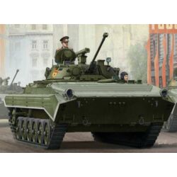 Kép 2/4 - Trumpeter Russian BMP-2 IFV 1:35 (5584)