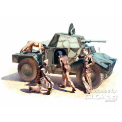 Kép 2/3 - ICM Panhard 178 with French Armored Vehicle Crew 1:35 (35381)