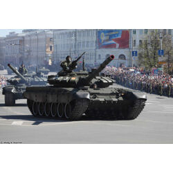 Kép 2/2 - Trumpeter Russian T-72B3 MBT 1:35 (9508)